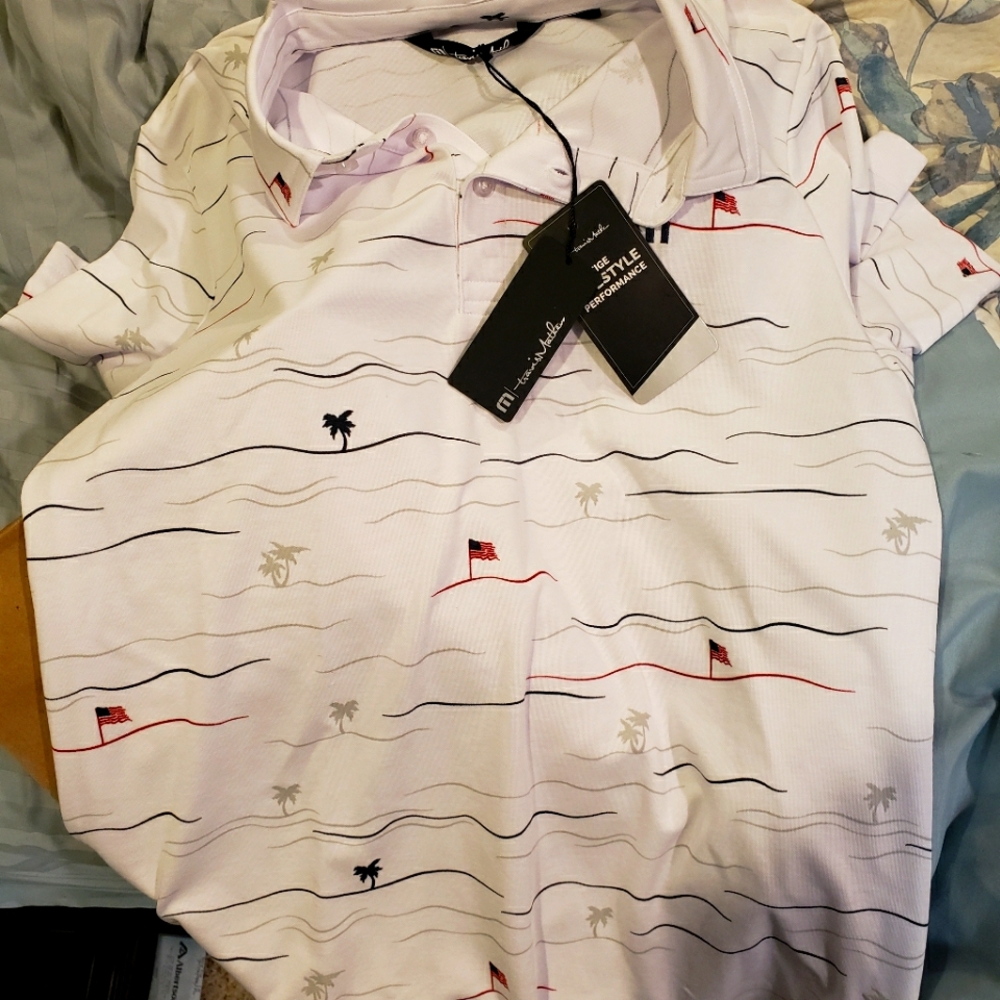 Travis Mathew shirt - mens Small THE FIREWORK